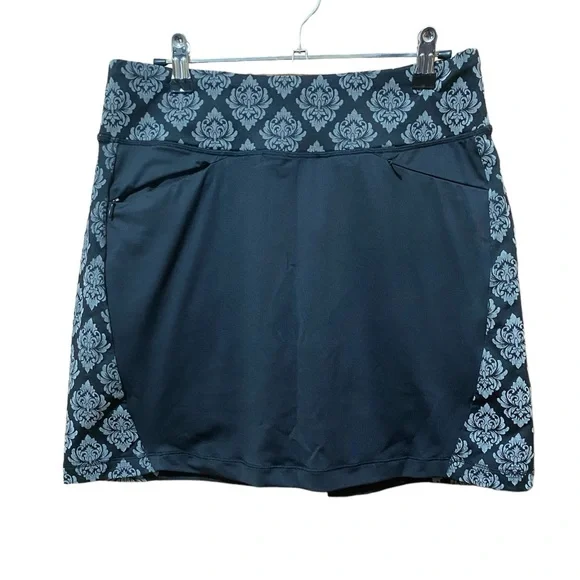 NWT Chase 54 Reflective Golf Skort - Picture 1 of 3